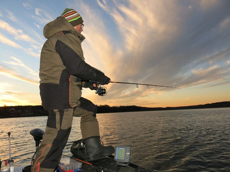 Выбор одежды для рыбной ловли в сложных погодных условиях